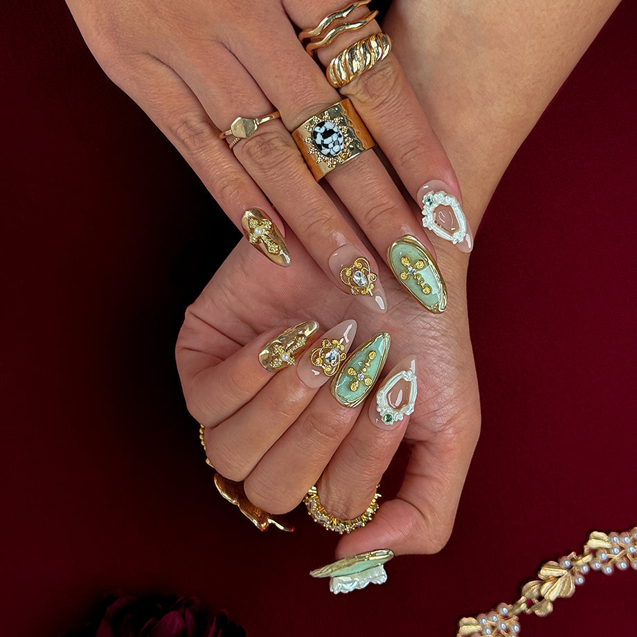 Emerald Divine Wings