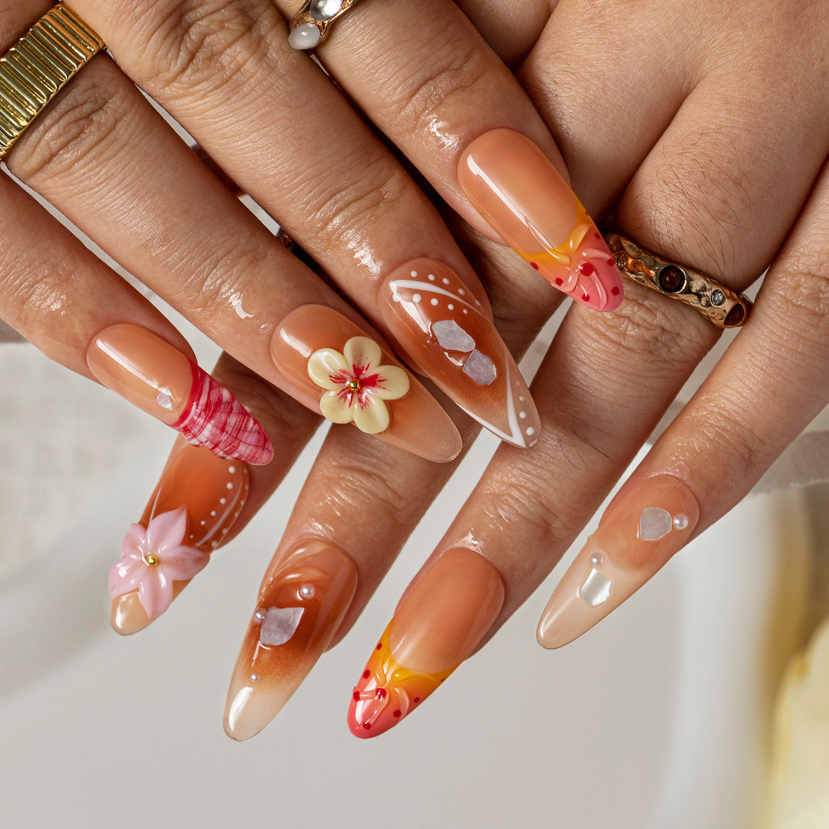 Blush Shell Garden ALLO0015 press-on nails hand model scene view 3