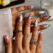 Blush Palm Heart ALME0035 press-on nails hand model scene view 1