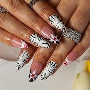Blush Palm Heart ALME0035 press-on nails hand model scene view 3