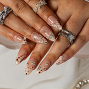 Caramel Crystal Dot ALME0045 press-on nails hand model scene view 3