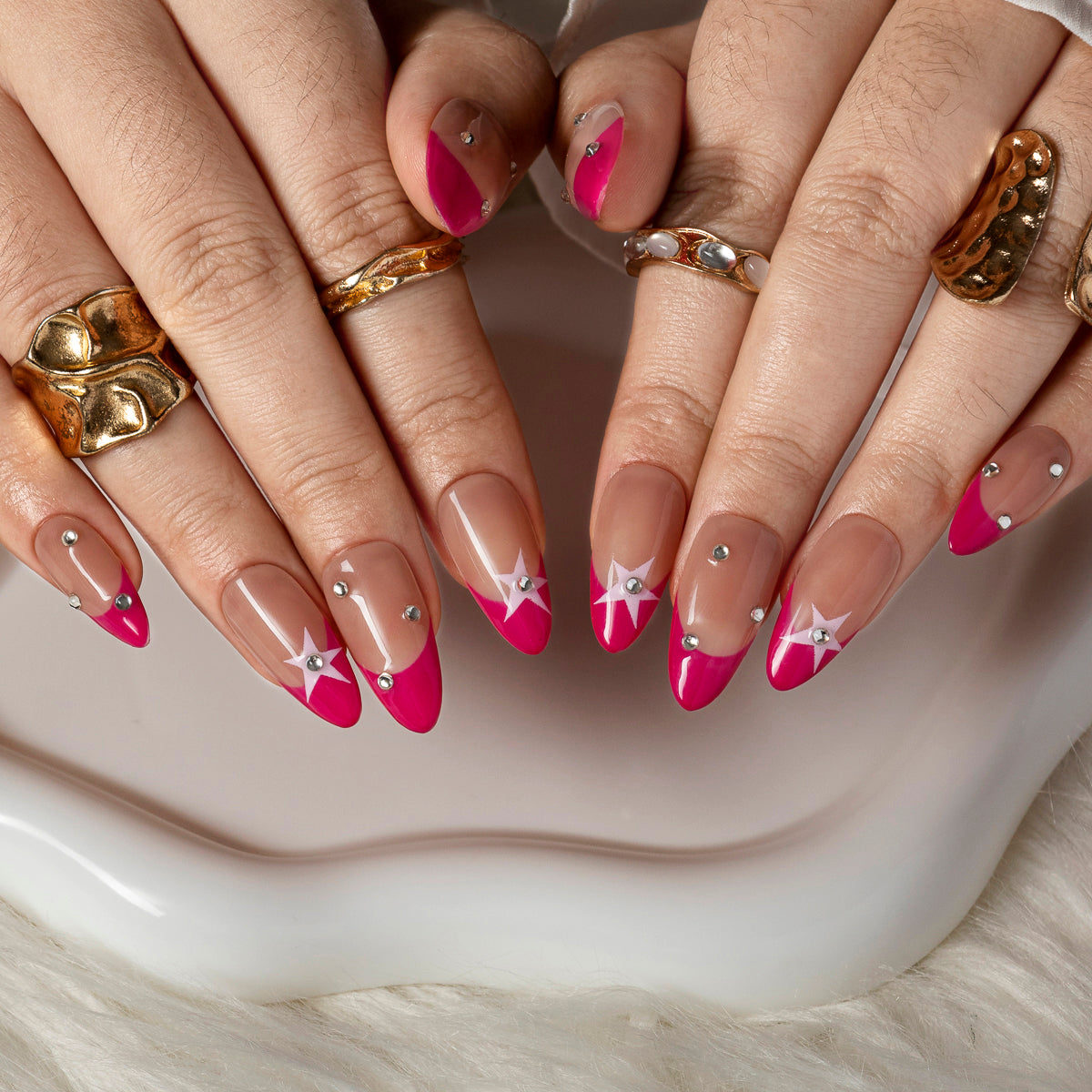 Ruby Diamond French ALME0054 press-on nails hand model scene view 2