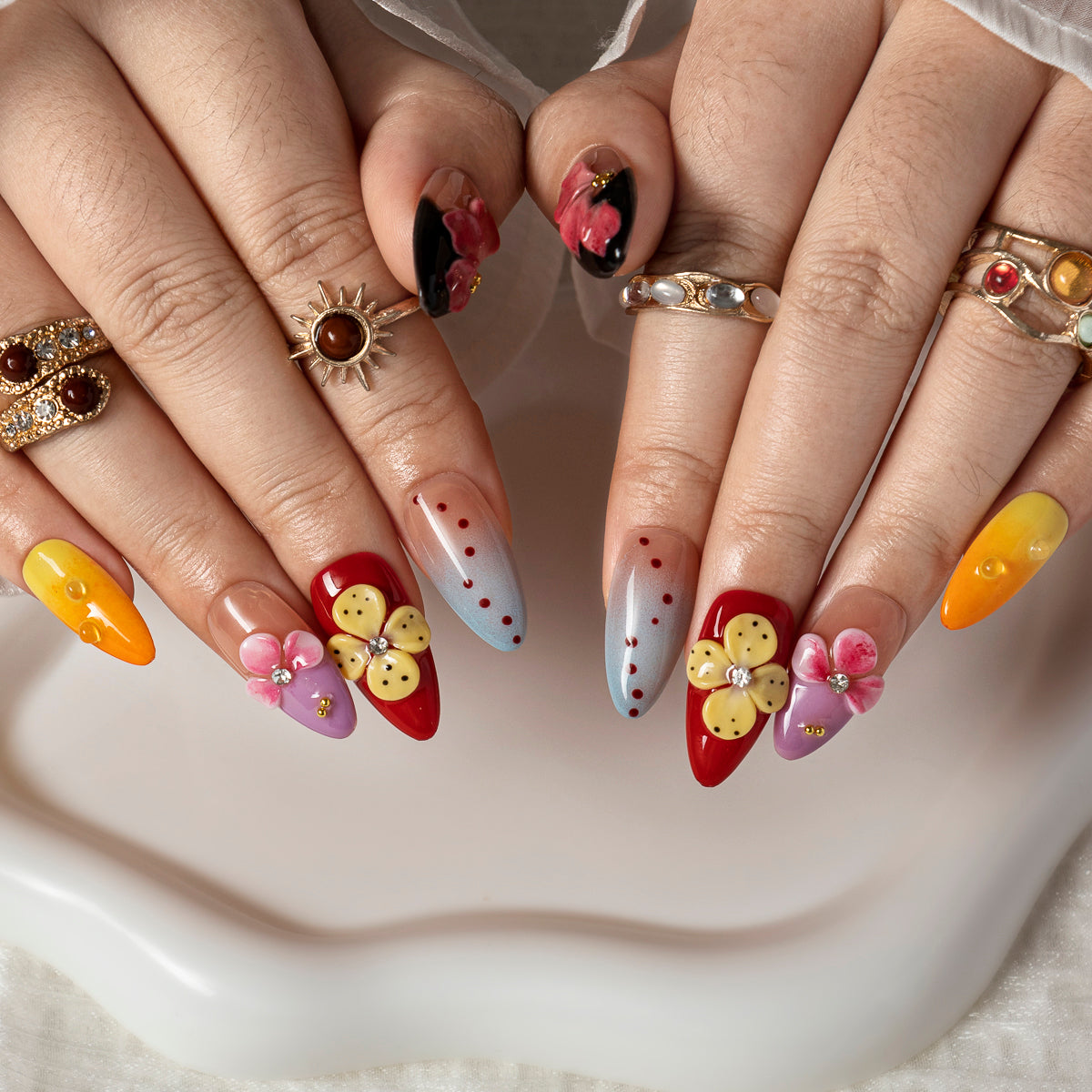 Mango Butterfly Pop ALME0059 press-on nails hand model scene view 2