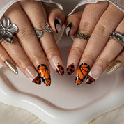 Monarch Pearl Noir ALME0110 press-on nails hand model scene view 1