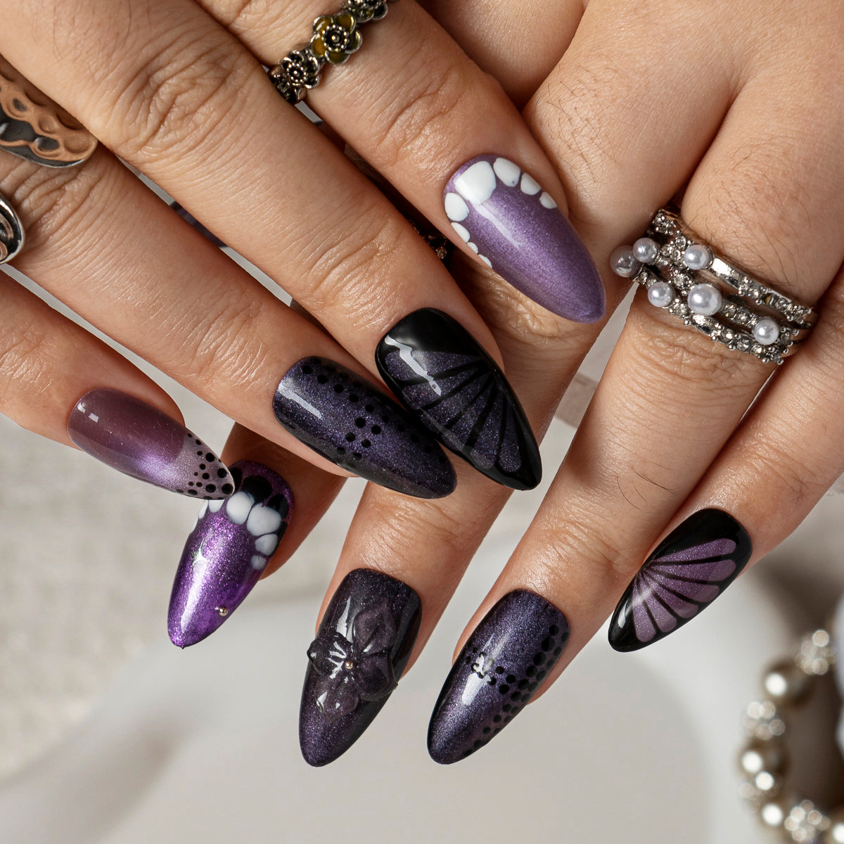 Lavender Noir Web ALME0116 press-on nails hand model scene view 3