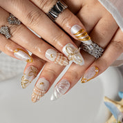 Ivory Starfish Plaid ALME0136 press-on nails hand model scene view 2