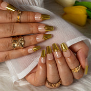 Olive Chrome Minimal COME0021 press-on nails hand model scene view 3