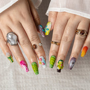 Lime Starflower Pop COME0047 press-on nails hand model scene view 1