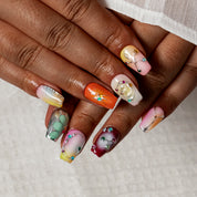 Pastel Safari Mosaic COSH0011 press-on nails hand model scene view 2