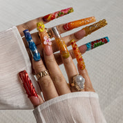 Aqua Marigold Charm SQLO0005 press-on nails hand model scene view 1