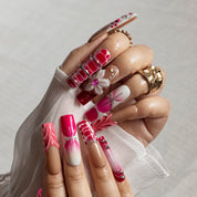 Fuchsia Garden SQLO0010 press-on nails hand model view 1