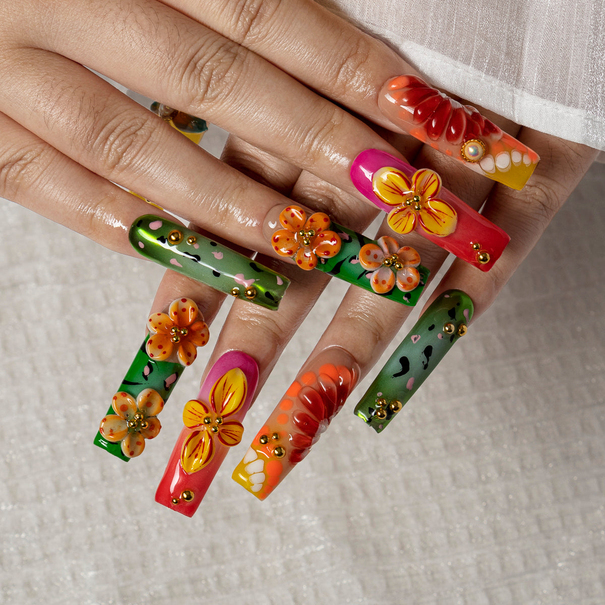 Neon Tropic Bloom SQLO0013 press-on nails hand model scene view 3