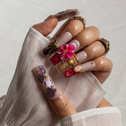 Orchid Cameo SQLO0015 press-on nails hand model scene view 1