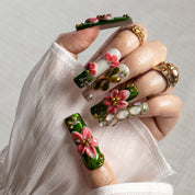 Emerald Flora SQLO0030 press-on nails hand model view 1