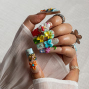 Garden Trinket SQLO0034 press-on nails hand model view 1
