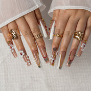 Ruby Heirloom SQLO0054 press-on nails hand model scene view 2