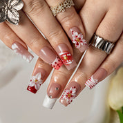 Scarlet Daisy Ribbon SQME0032 press-on nails hand model scene view 3