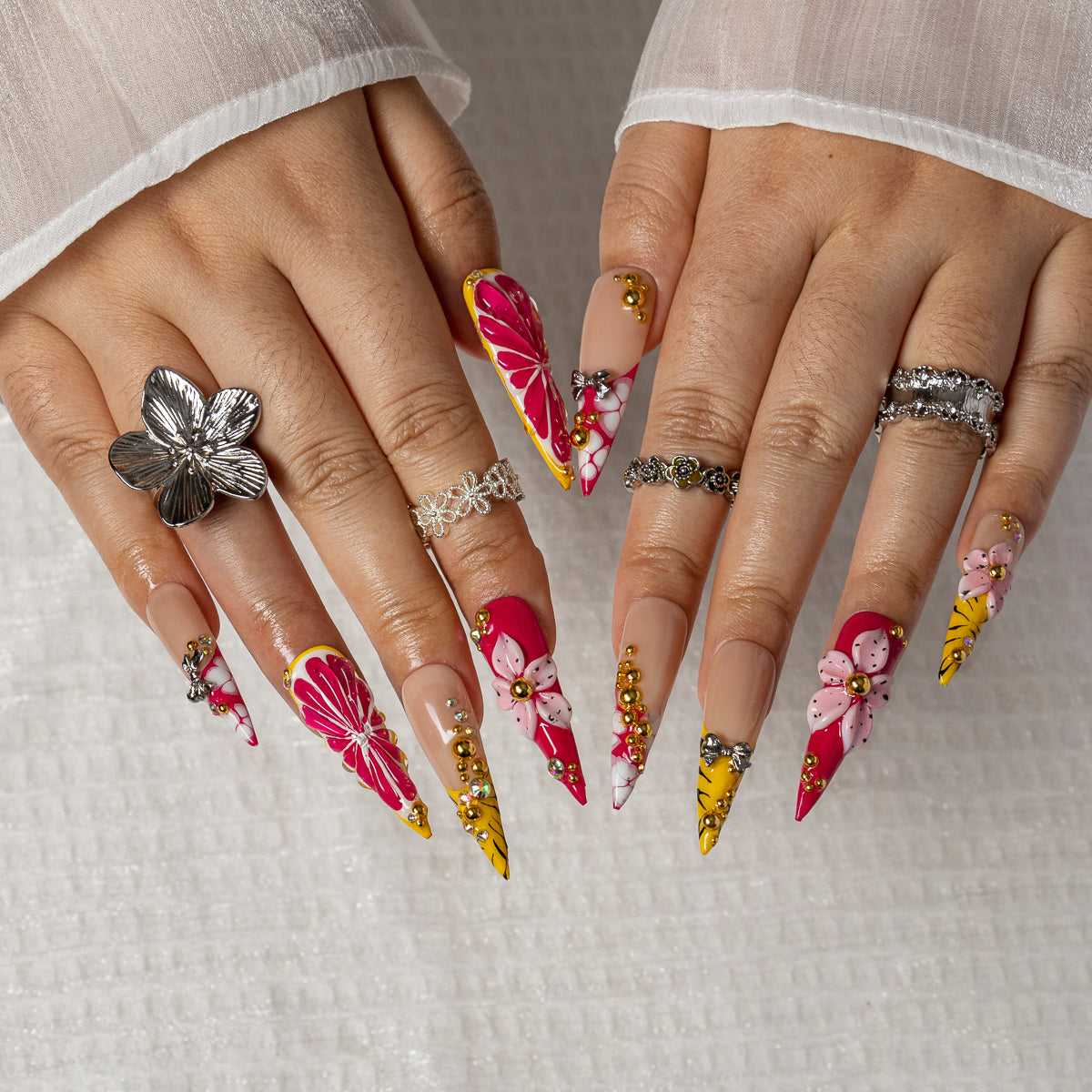 Petal Pop Luxe STLO0027 press-on nails hand model scene view 1