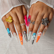 Neon Shell Pop STLO0036 press-on nails hand model scene view 1