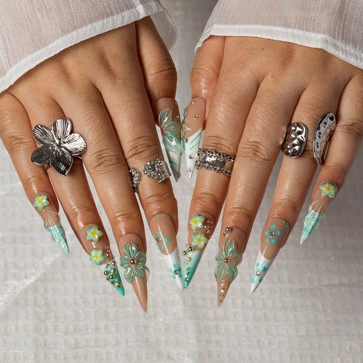 Mint Plumeria Veil STLO0039 press-on nails hand model scene view 2