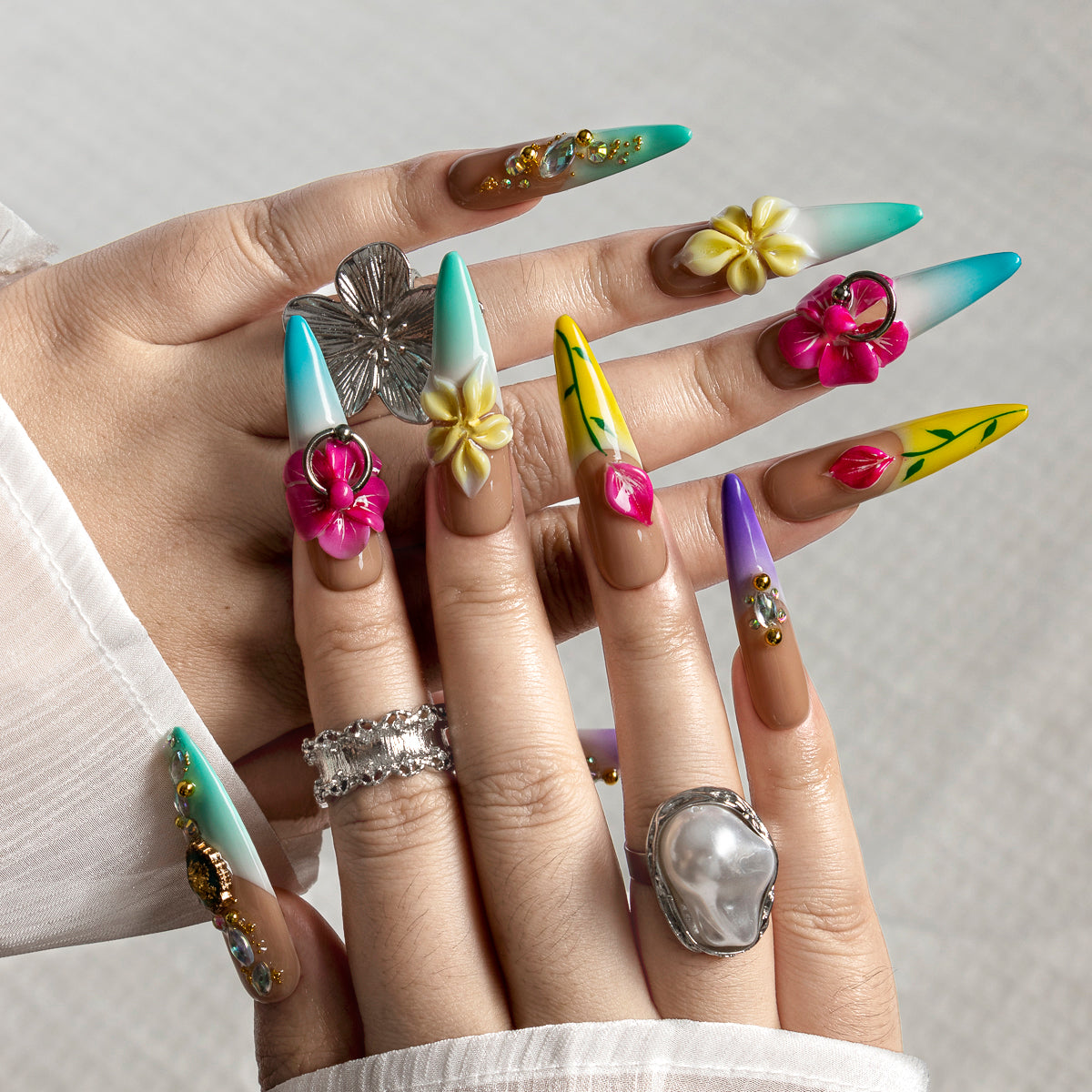 Candy Bloom Charm STLO0047 press-on nails hand model scene view 1