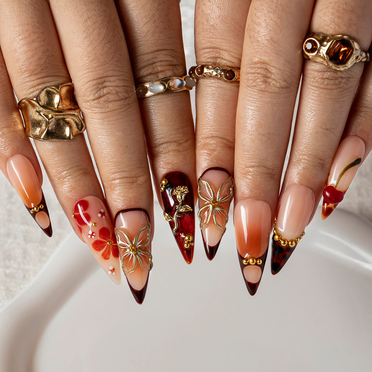 Cabernet Butterfly Heart STME0026 press-on nails hand model scene view 1