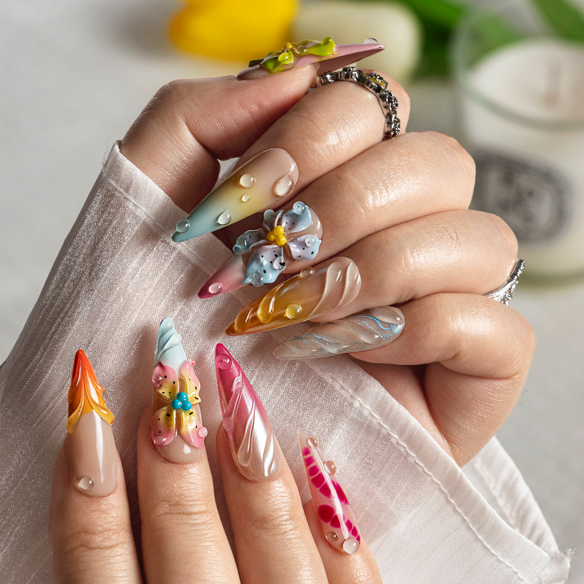 Wildflower Drift STME0051 press-on nails hand model scene view 1